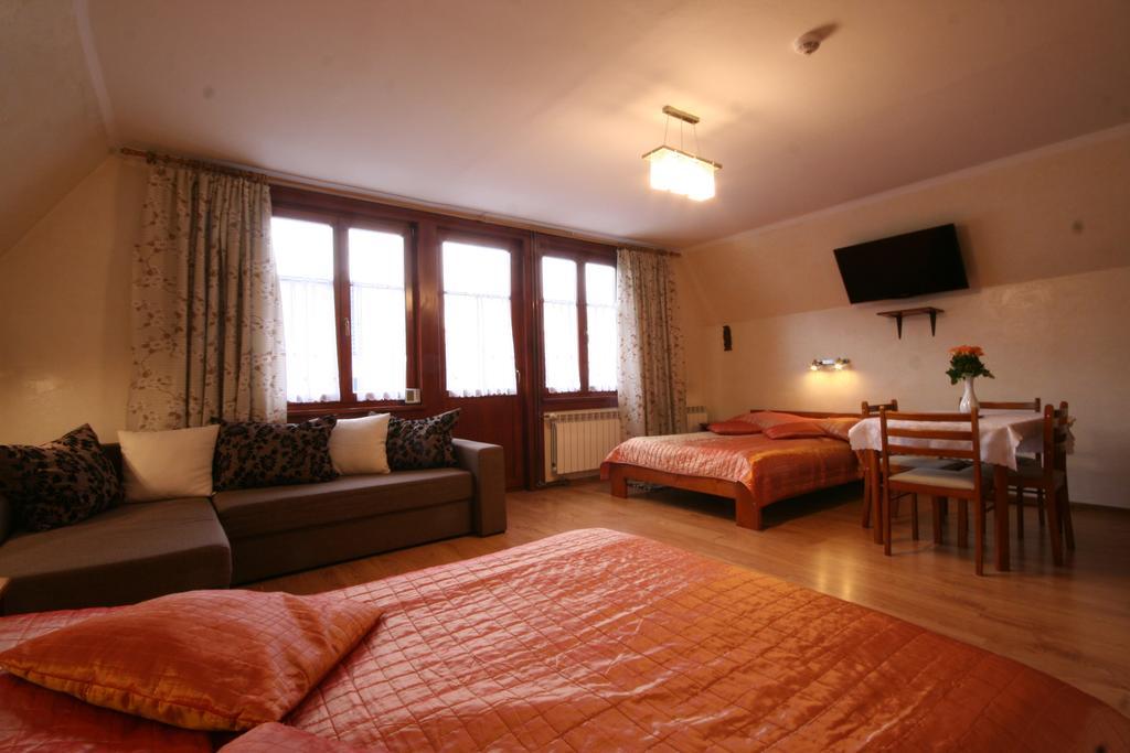 Willa Dewajtis Bed & Breakfast Zakopane Ruang foto