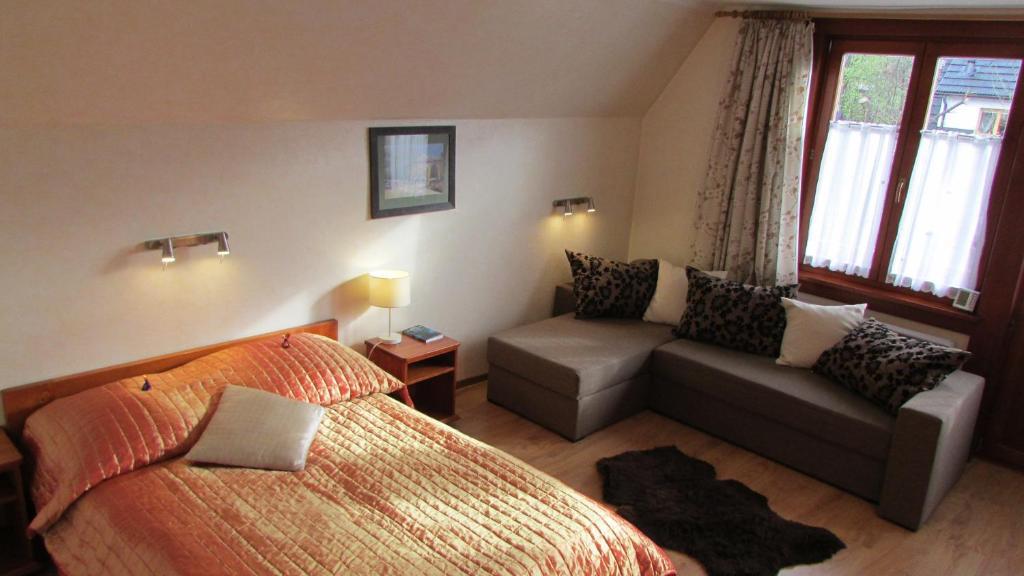 Willa Dewajtis Bed & Breakfast Zakopane Bagian luar foto